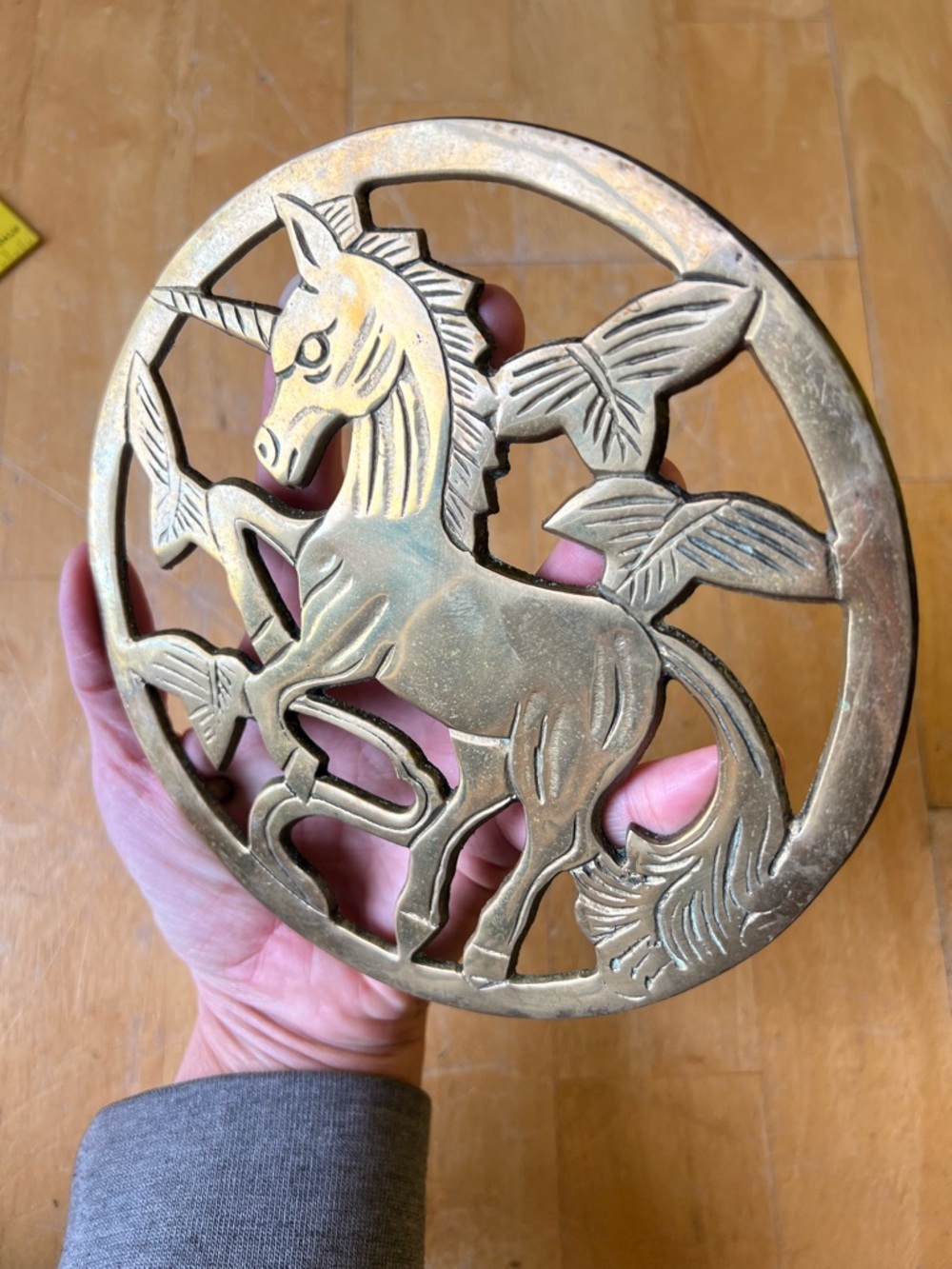 Brass Unicorn Trivet 1980-1990 kitchen wall art - Picture 5 of 13